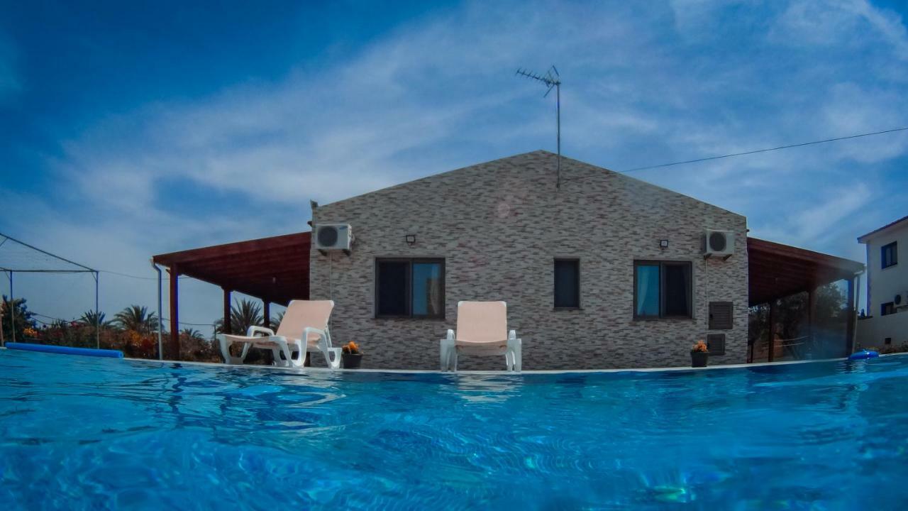 Berryrose Villa Περβόλια Εξωτερικό φωτογραφία