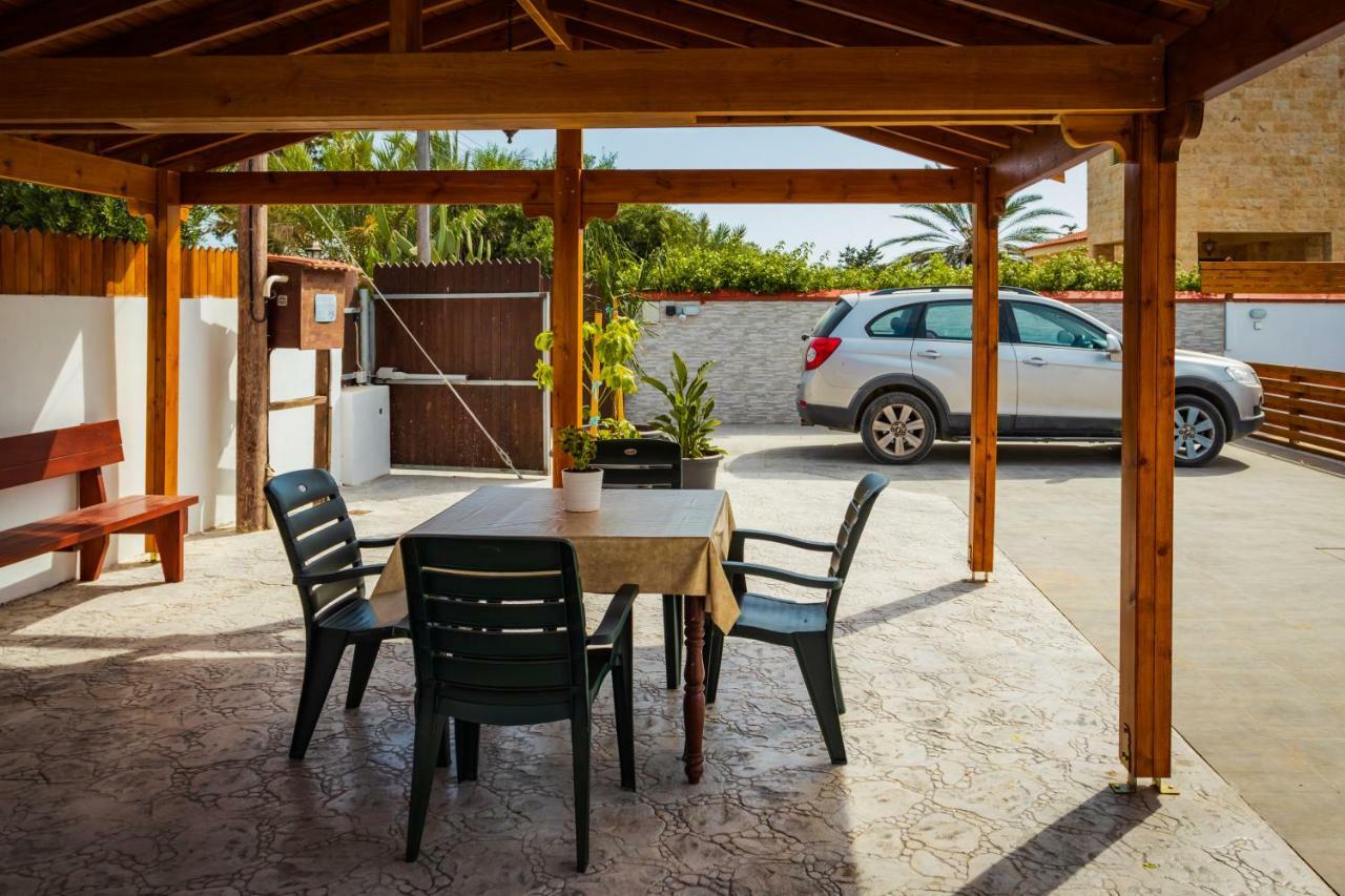 Berryrose Villa Περβόλια Εξωτερικό φωτογραφία